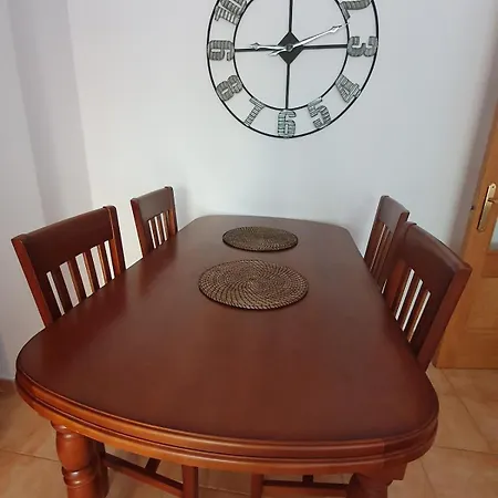 A Menos De Doscientos Metros De La Playa Lägenhet Foz