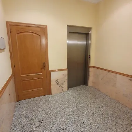 A Menos De Doscientos Metros De La Playa * Foz