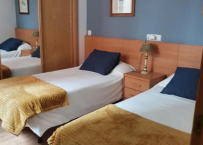 A Menos De Doscientos Metros De La Playa * Foz